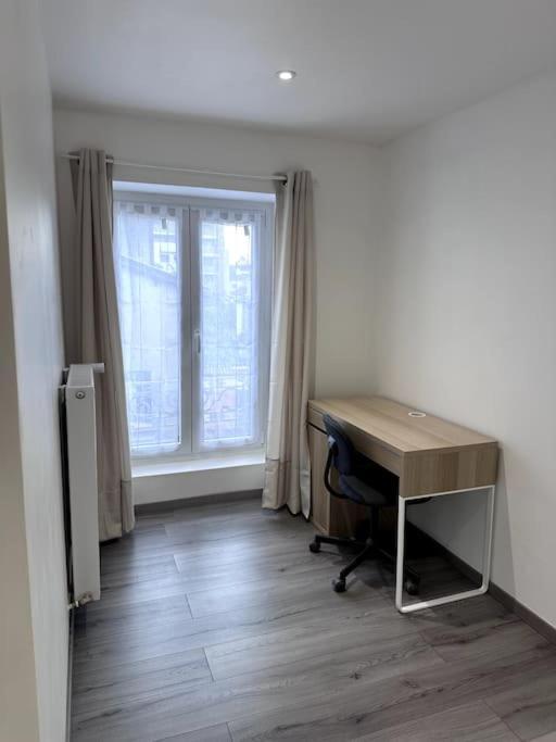 Appartement T4 En Hyper-Centre Bourgoin-Jallieu Екстер'єр фото